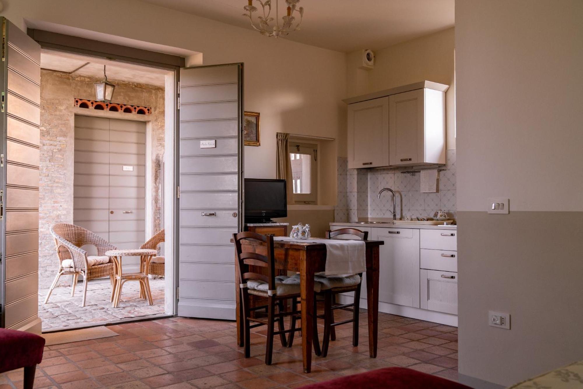 Santa Veneranda Il Pignocco Country House الغرفة الصورة