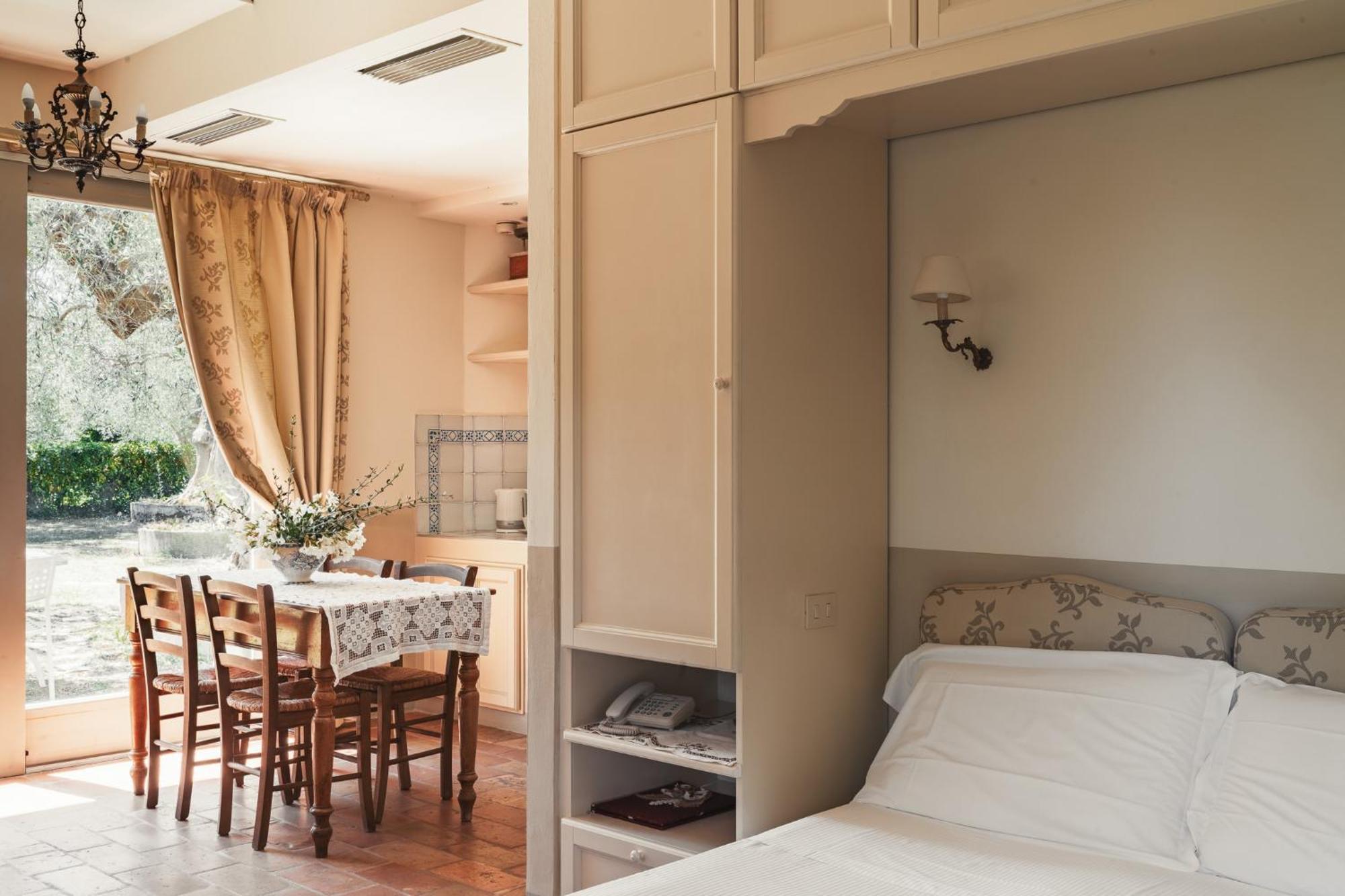 Santa Veneranda Il Pignocco Country House الغرفة الصورة